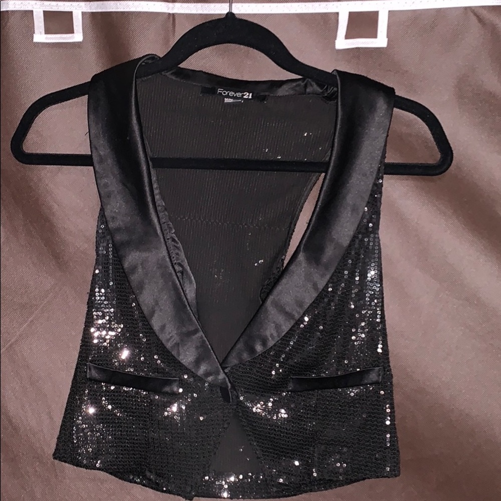 Black sequins vest from Forever 21